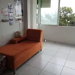 Habitacion Privada, En Apartamento Compartido Solo Con La Propietaria.
