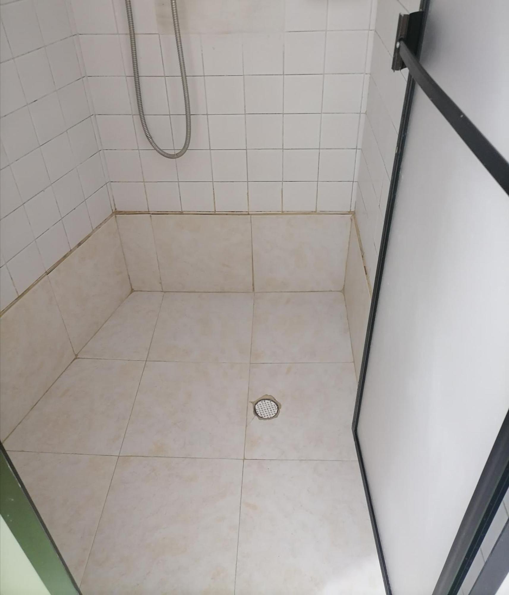 Habitación en casa particular Privada, En Compartido Solo Con La Propietaria. *